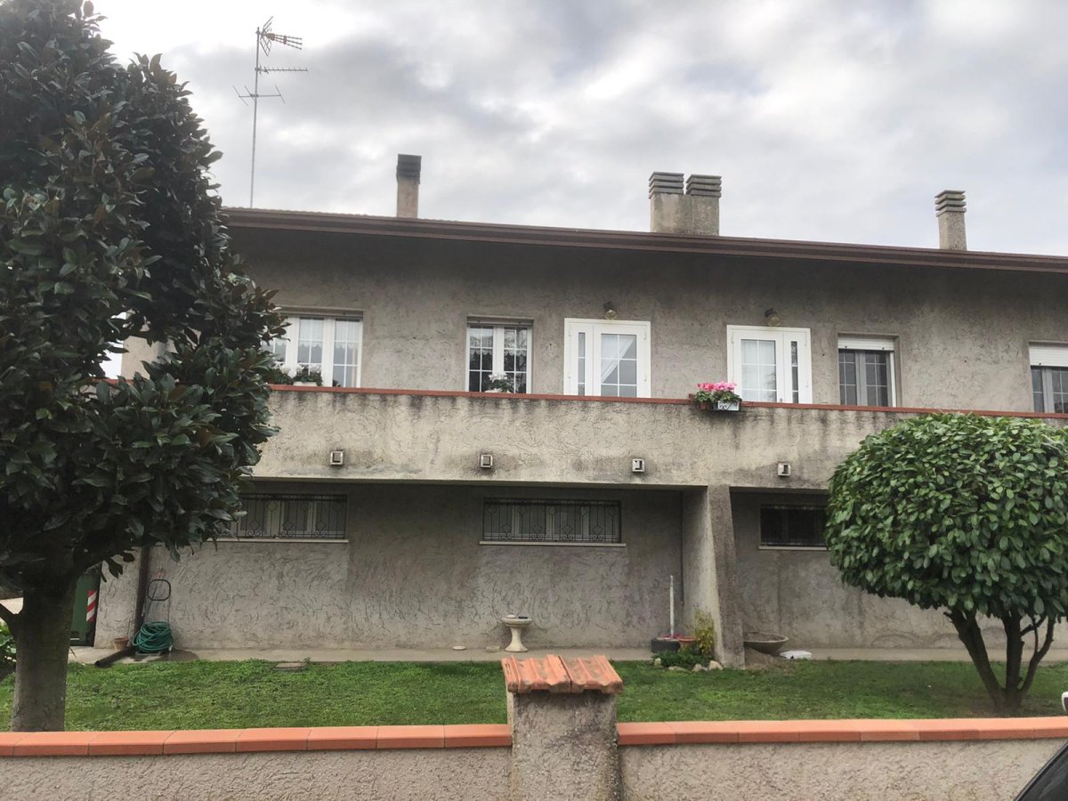 Villa unifamiliare con ampio giardino a Migliarino (FE)