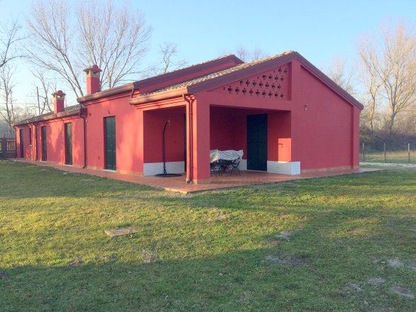 Villa unifamiliare nuova con ampio giardino al Lido di Pomposa